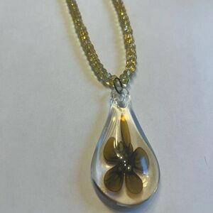 Vintage Necklace w/ Flower Encased in Glass Pendant Necklace Beaded Chain.